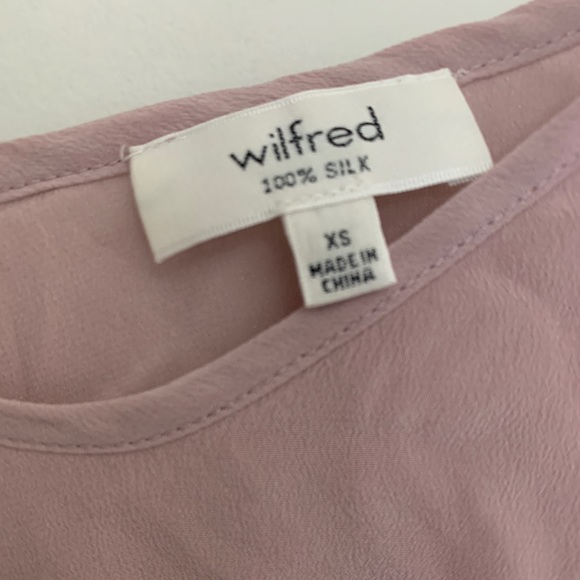 Aritzia - Wilfred silk blouse WORN ONCE - Picture 3 of 3